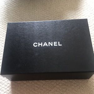 Chanel shoe box